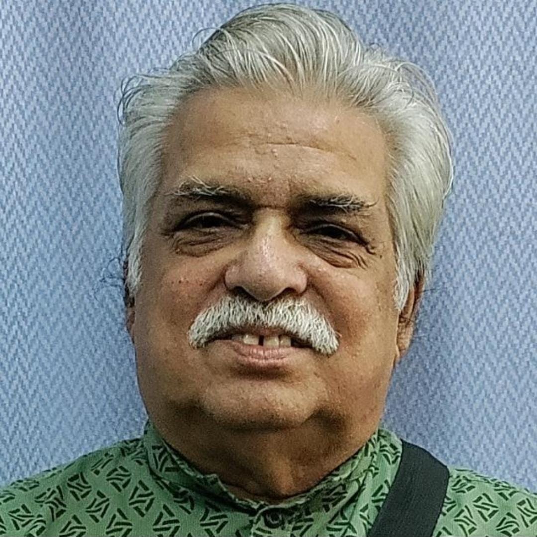 Dr Nitin Kamat